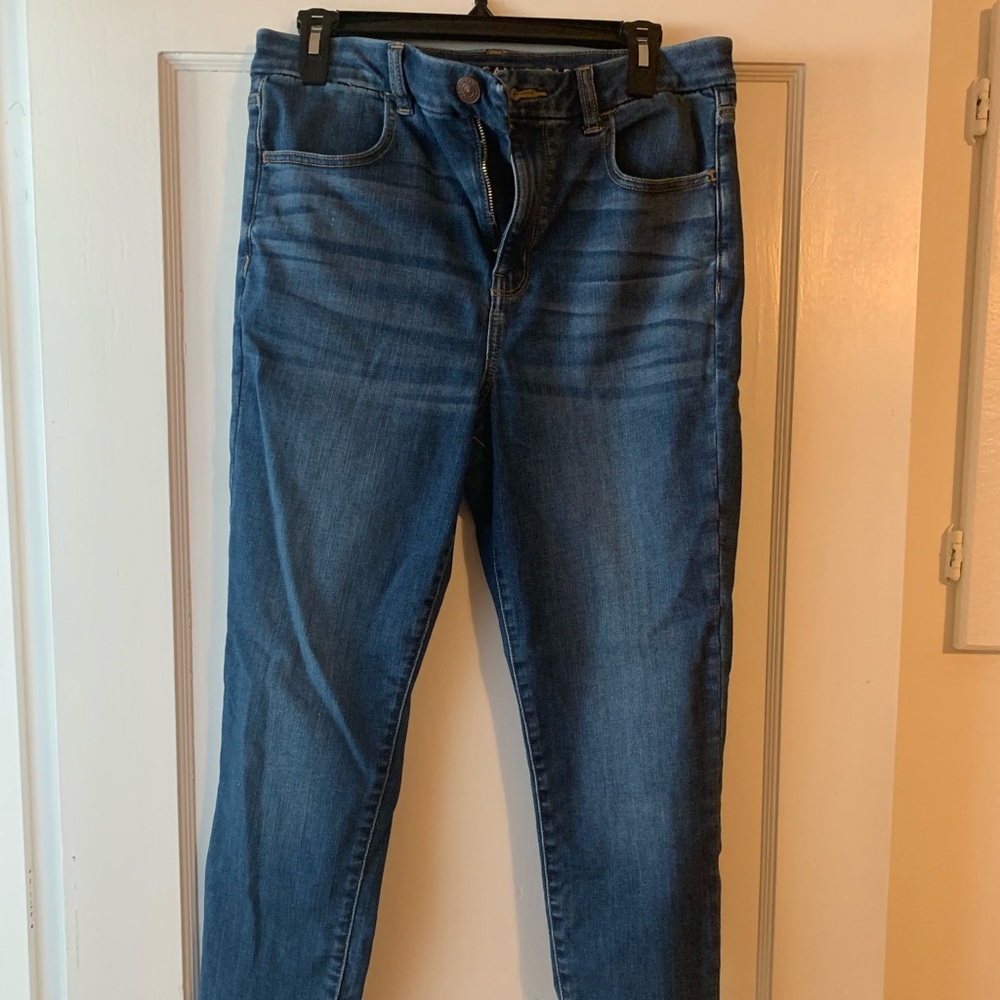 American eagle curvy jeans